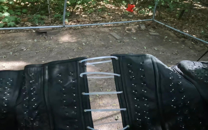 Dominatrix Frida: Pov - kesulitan - daya tahan tubuh - spike melawan kulit - siksaan dalam...