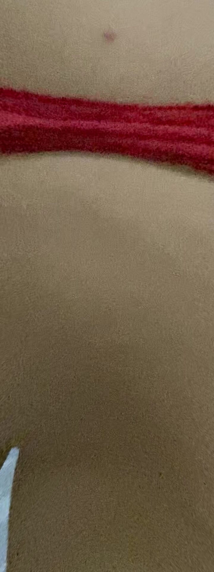 Lara985: – あなたは私と遊びたい、私はあなたのためにここにいます