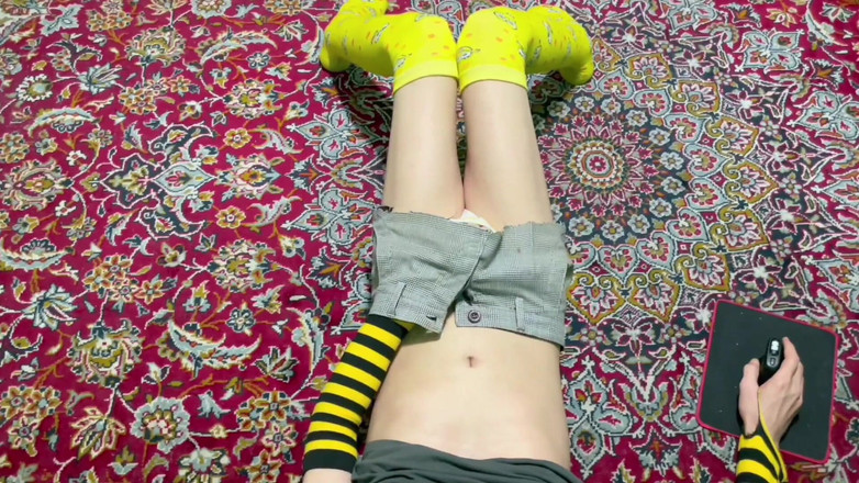 top femboy: Tânără studentă