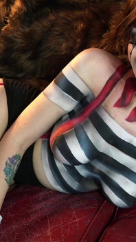 POV: Experiência de foda com pintura corporal mime