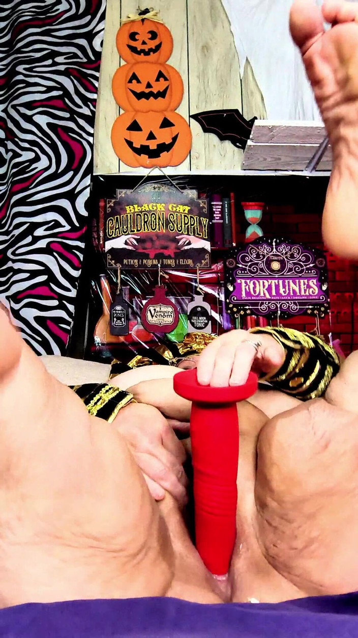 HerculesnVENUS: Král Tut šuká drsně její kundičku