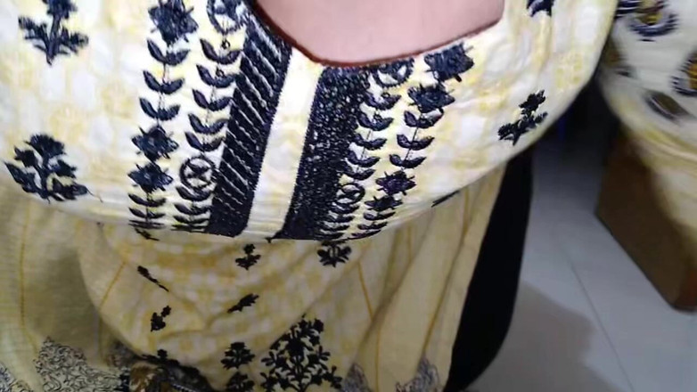 Aria Mia: Desi heißes bBW-zimmermädchen mit dickem arsch wird von bürochef hart...