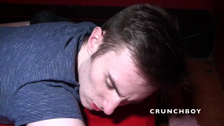 Sex humiliation with french lads: Twink tvrdě zneužitá ošukaným klukem