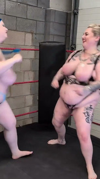 BBW Boxing Alice Mayflower Vs Bambi Brat - Girl Girl
