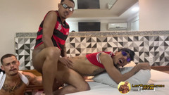 Let them watch: Pasukan tag tanpa kondom 2 vs 1 letthemwatch tegar, thug Latinos membiakkan...