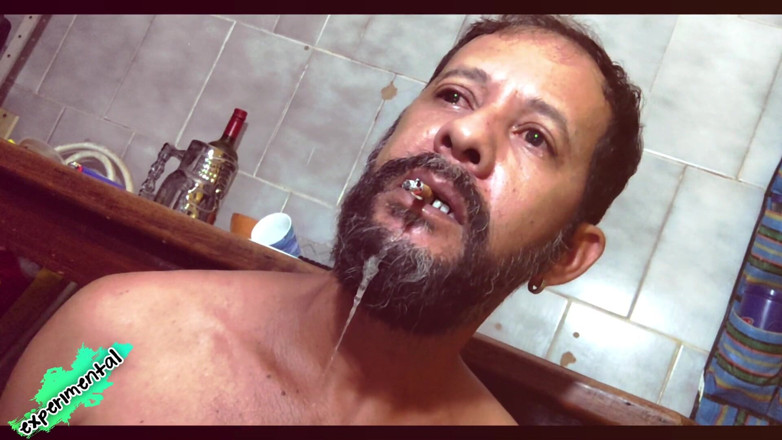 Stink HairyMale: 새벽에 담배 피우기