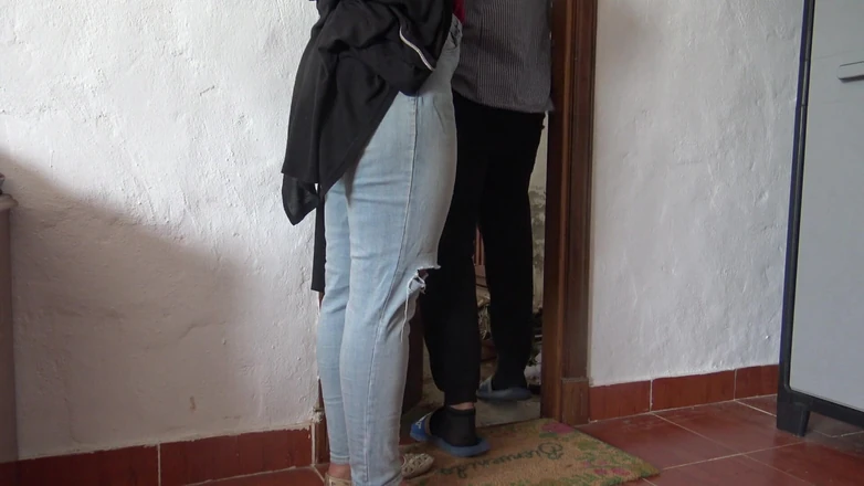 Souzan Halabi: Arab Egyptian Wife with African Delivery Boy