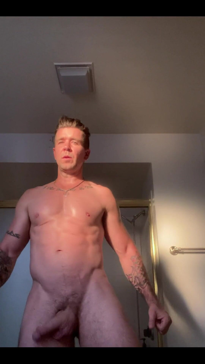 Trenton Ducati: Hola chicos