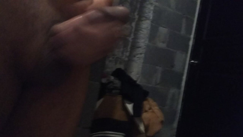 AlexAlejandro13: Eu me masturbo de forma