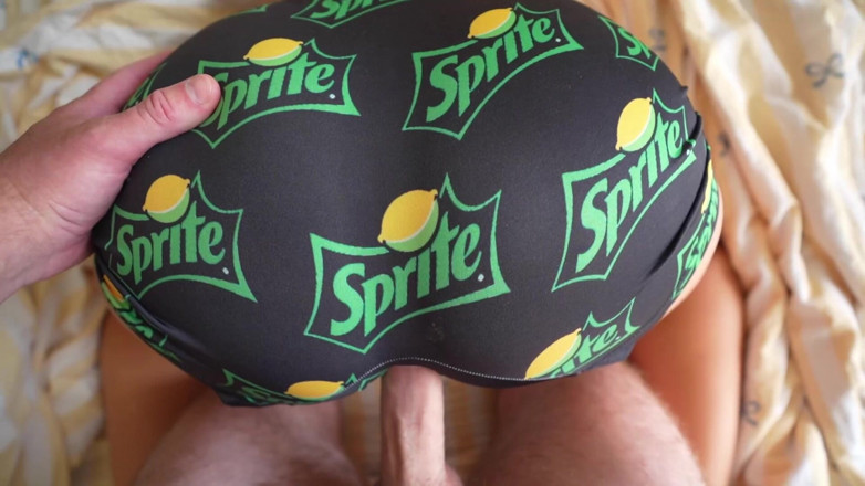 Booty_assx: Ho Scopato Una Ragazza Con Il Culo Grosso Attraverso Un...