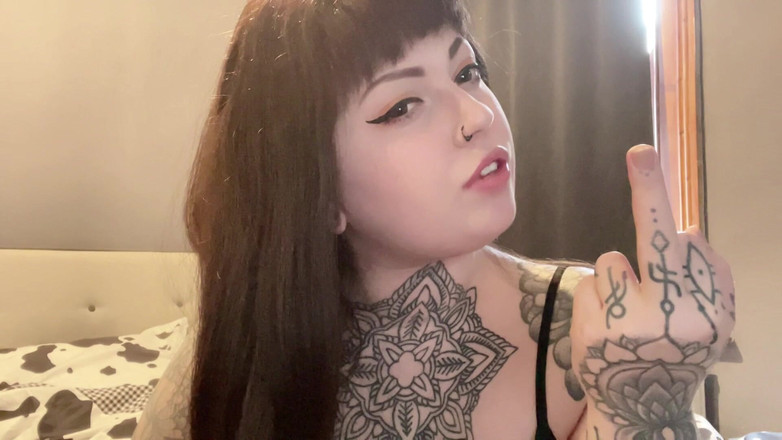 Miss Valentina: フィンドム・フリップオフ