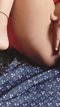 Desi Bhabhi Shivani Masturbating in Red Saree.