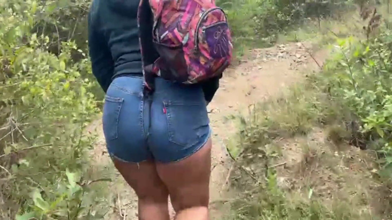 Miaandaxel: Intenzivní vášeň na vrcholu hory: Skutečné potěšení pod širým nebem