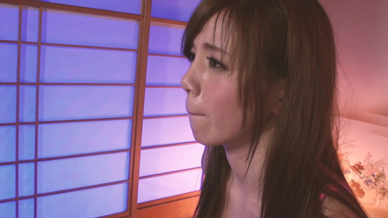 JAPAN IN LOVE: Nippon splendida scena-3_busty donna giapponese ama essere scopata con dildo...