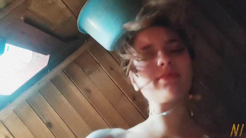Vika Lita: Parte 2 - Boné Vermelho na Sauna
