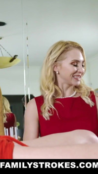 Big tit milf thanksgiving threesome with horny teens