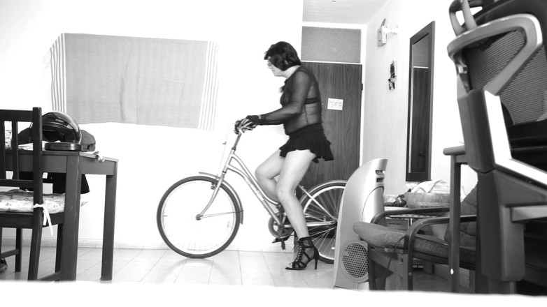 Voyager: Crossdresser Ready on Bike