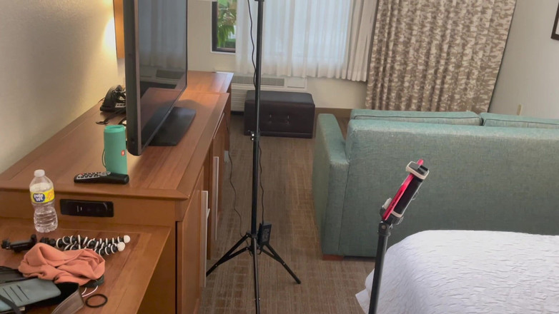 Lora Cross: Bts sapık evli çift sürtük genç kızla sikişiyor