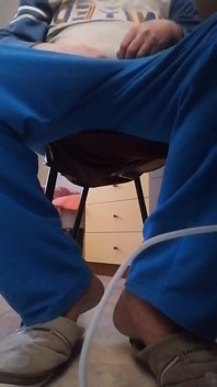 Il Mio Cazzo Duro Riempe Tutto Lo Schermo Dello Smartphone