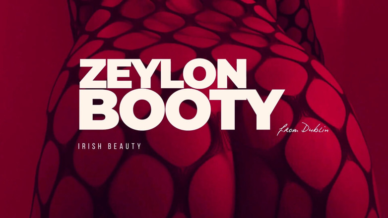 Zylonbooty Official: Pinky dildo with pussy play