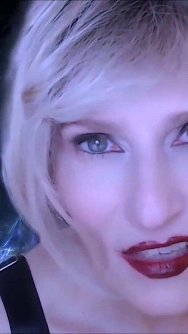 Goddess Eyes (Mistress Chadford) Goddess Eyes (Mistress Chadford)
