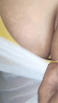 Lesbensex in selbstgedreht XXX