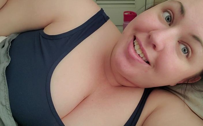 KinkyKatie: Asli! Astaga, aku sangat gugup untuk berbagi ini!