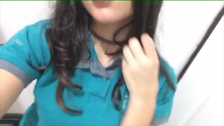 Adorable Teen: Thưởng thức âm hộ ướt át và cặp mông khít khao của tôi