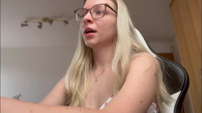 Goddess_Bella_Rae: Awak Adalah Mainan Peranan Asmr Cuckold Yang Tidak Kompeten