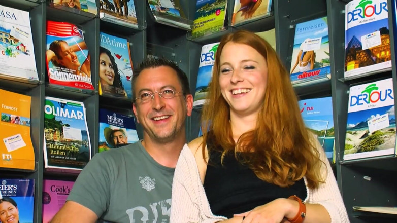 Deutschland Porno X: Ateşli çiftler sikişiyor ve emiyor derlemesi