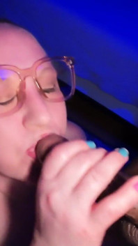 Blonde matang Vixen Deepthroat blowjob, kongkek muka, pancutan muka, pancutan muka