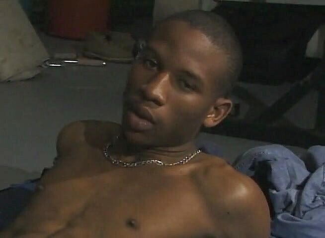 Bareback TV: Чорношкірі чуваки повії трахають