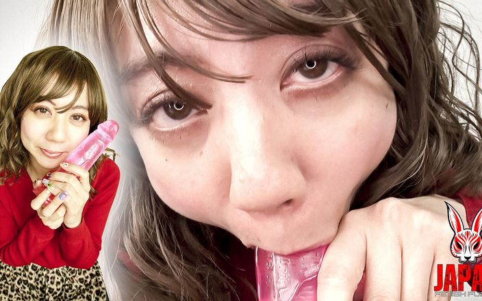Japan Fetish Fusion: 素人女孩系列，真正的素人rumi的假阳具口交