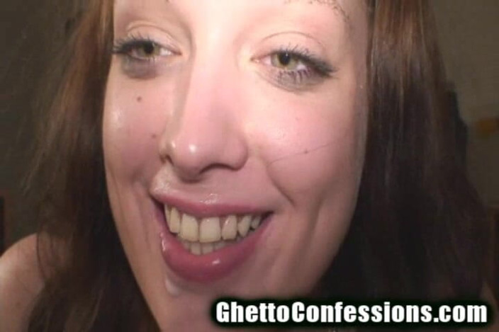 Ghetto Confessions: Mooie Duitse gettohoer zuigt en neukt vervelende lul!