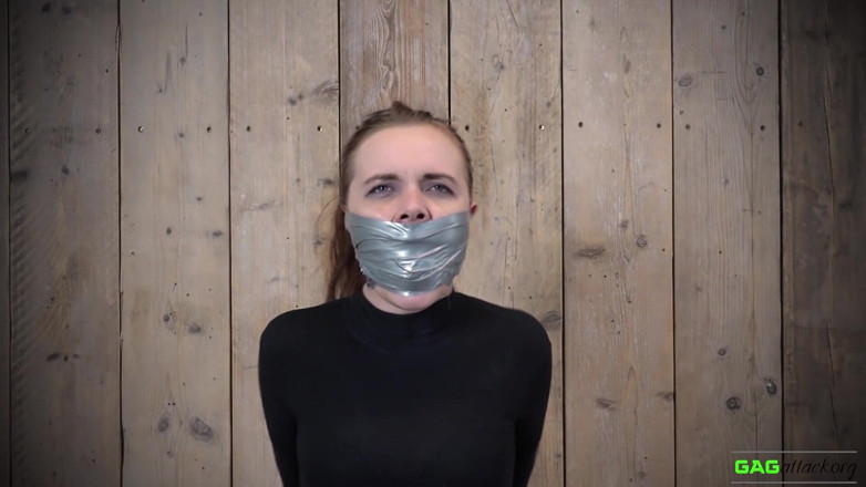Gag Attack: Roxy - PVC-tejp munkavlad