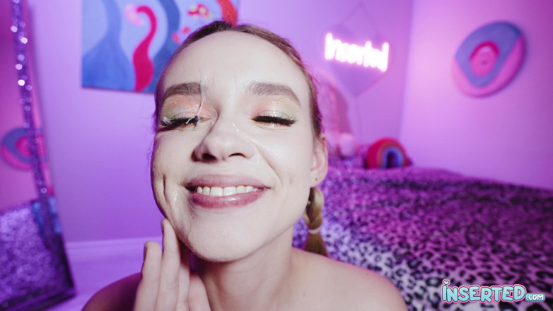 Inserted: De ingebrachte Khloe Kingsley heeft een groot geheim