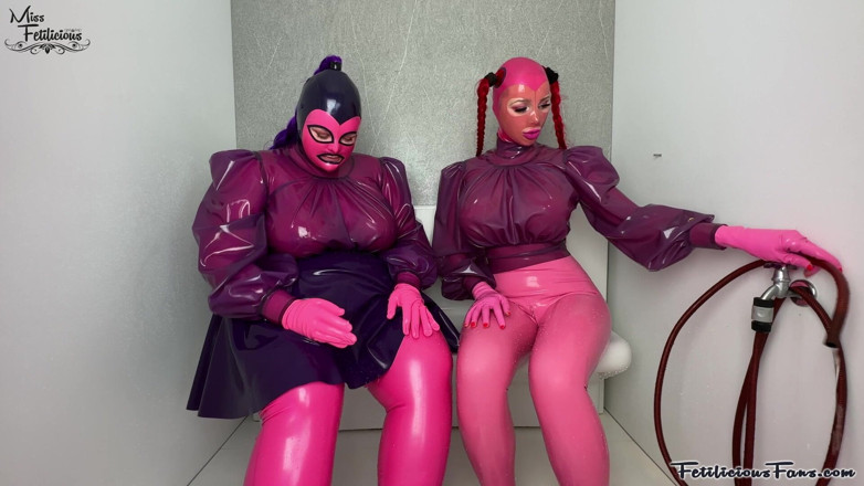 Miss_Fetilicious: ピンクと紫のラテックスレイヤー