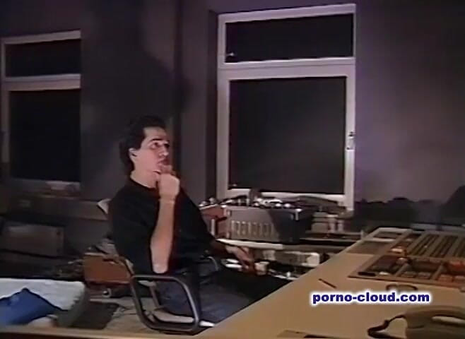 Porno Cloud: Storie d'amore in hotel
