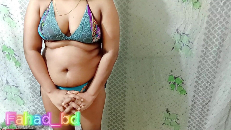 Fahad_bd: 인도 핫한 음란한 섹시한 커플이 함께 놀고 있습니다.