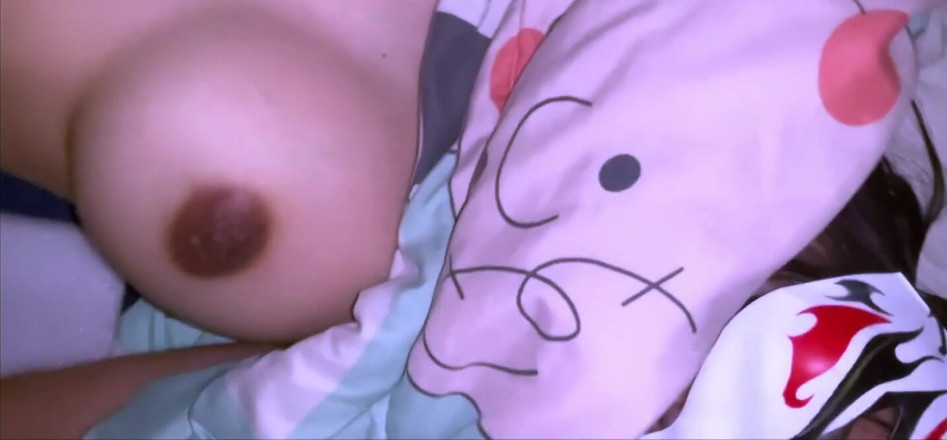 Hashini Hirunika: Desi Dziewczyna zerżnięta przez BF w domu