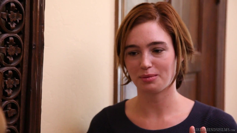 Girlfriends Films: Marie McCray nożyczki po klapsach swojej dziewczyny