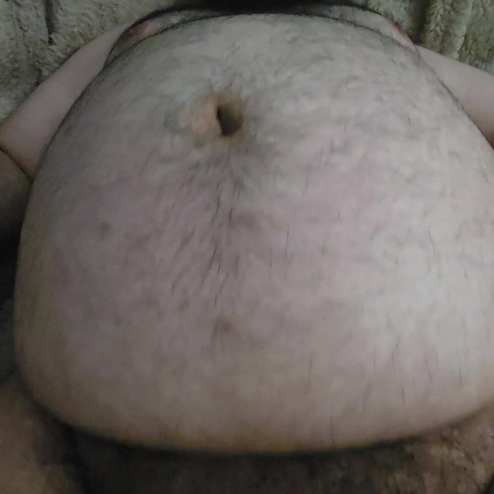 Chunky Belly Boy: Stor björn chub mage gnugga, bellybutton fingering, begäran #1