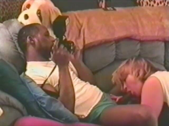 Homegrown Interracial: Divertimento interrazziale con un pompino