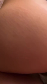 Üvey kız kardeşle gece geç saatlerde şenlik bakış açısı