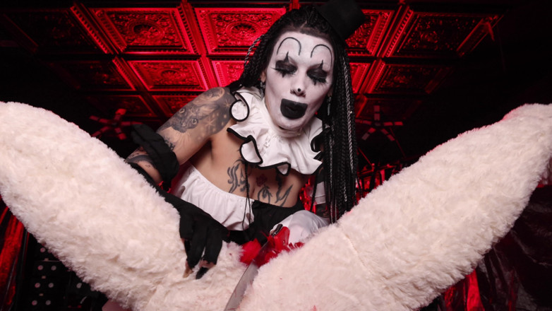 Darcy Diamond: Inked Motel 6.66: Alt the Klown