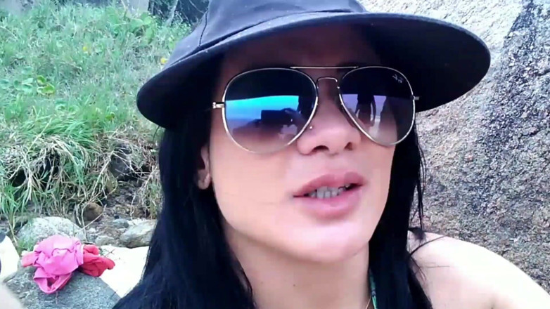Fatima Denise Campelo de Lima Souza: ビーチを歩いて、何が与えたか見てみてください