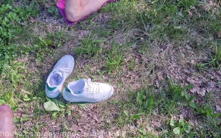 ArchiRusik: Padrastro folló hijastro en el bosque, folló duro y con...