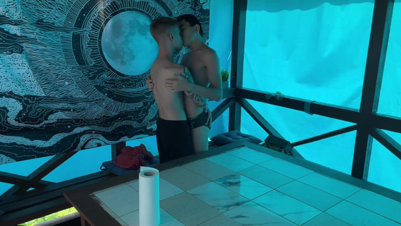 Max Gen: Gave a to a Guy with a Big Dick and...