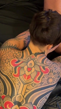 Record Breaking Birdseye anal yumruk sokma