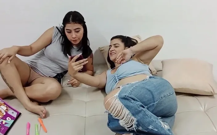 Candyrouse: Beautiful Stepsisters Enjoy Licking Their Pussies